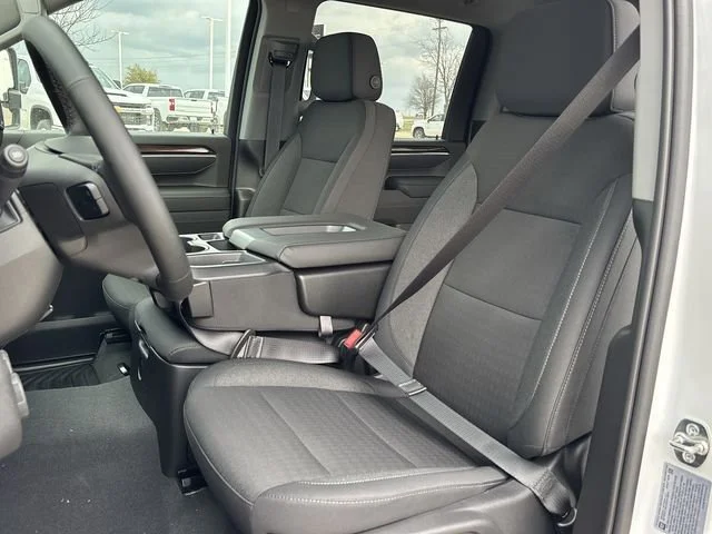 New 2026 Summit White Chevrolet LT DRW image 22