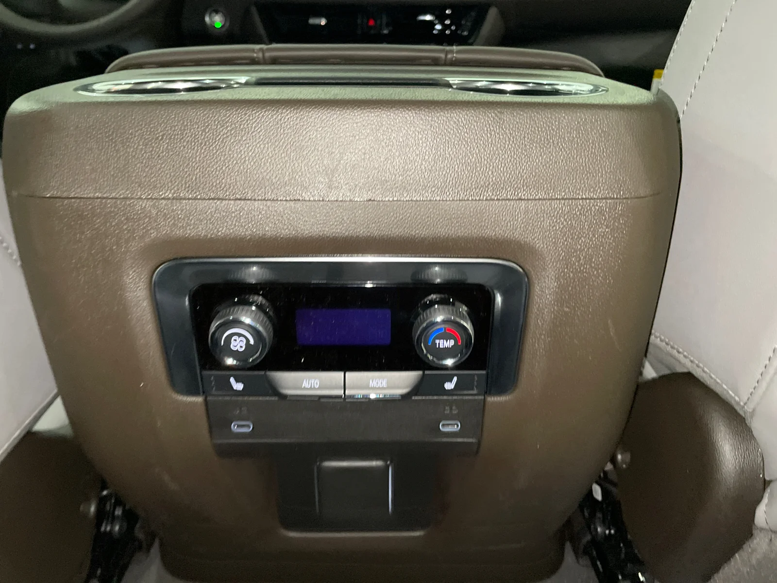 2026 Chevrolet Tahoe Z71 - Photo 28