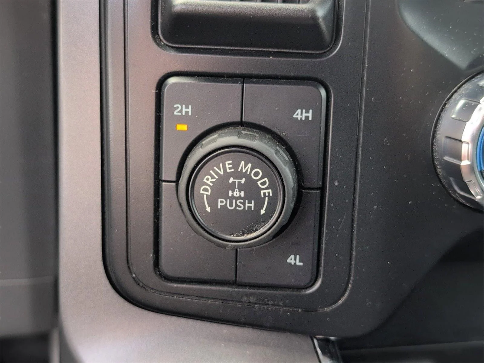 Used 2024 Agate Black Ford XLT image 21
