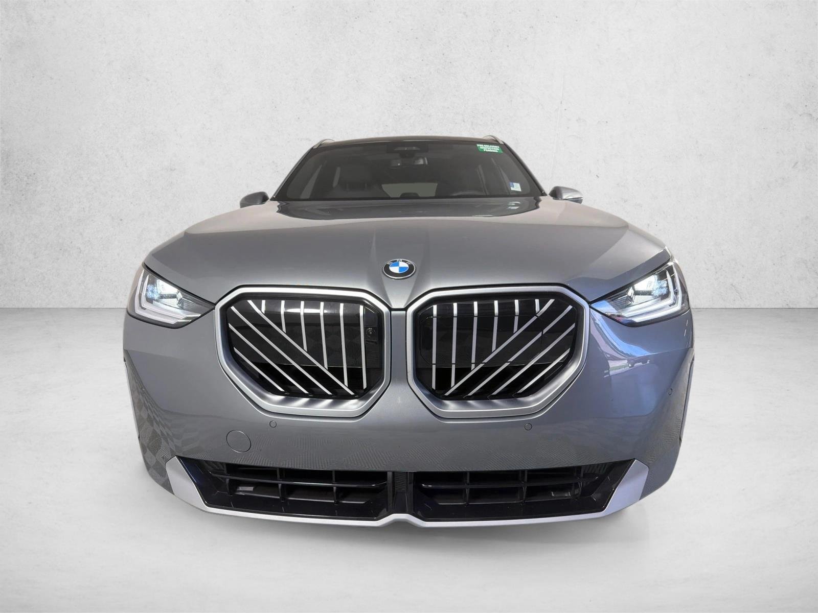 Used 2026 Skyscraper Grey Metallic BMW 30 xDrive image 9