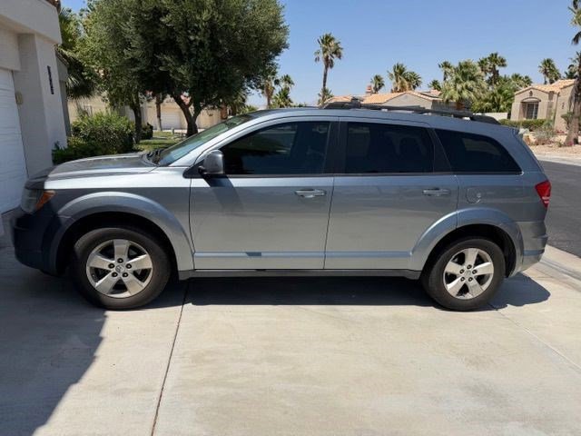 2009 Dodge Journey SXT FWD's photo