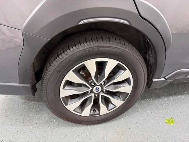 Used 2024 Gray Subaru Limited image 9