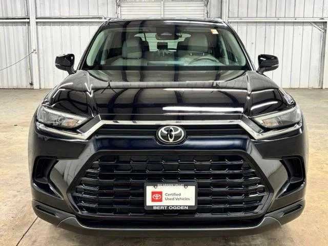 Used 2025 MIDNIGHT BLACK METALLIC Toyota  image 2