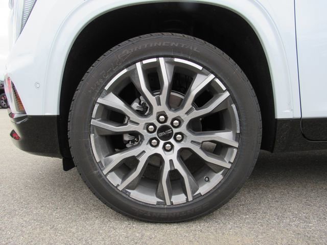 New 2026 Glacier White Tricoat GMC Denali Ultimate image 8