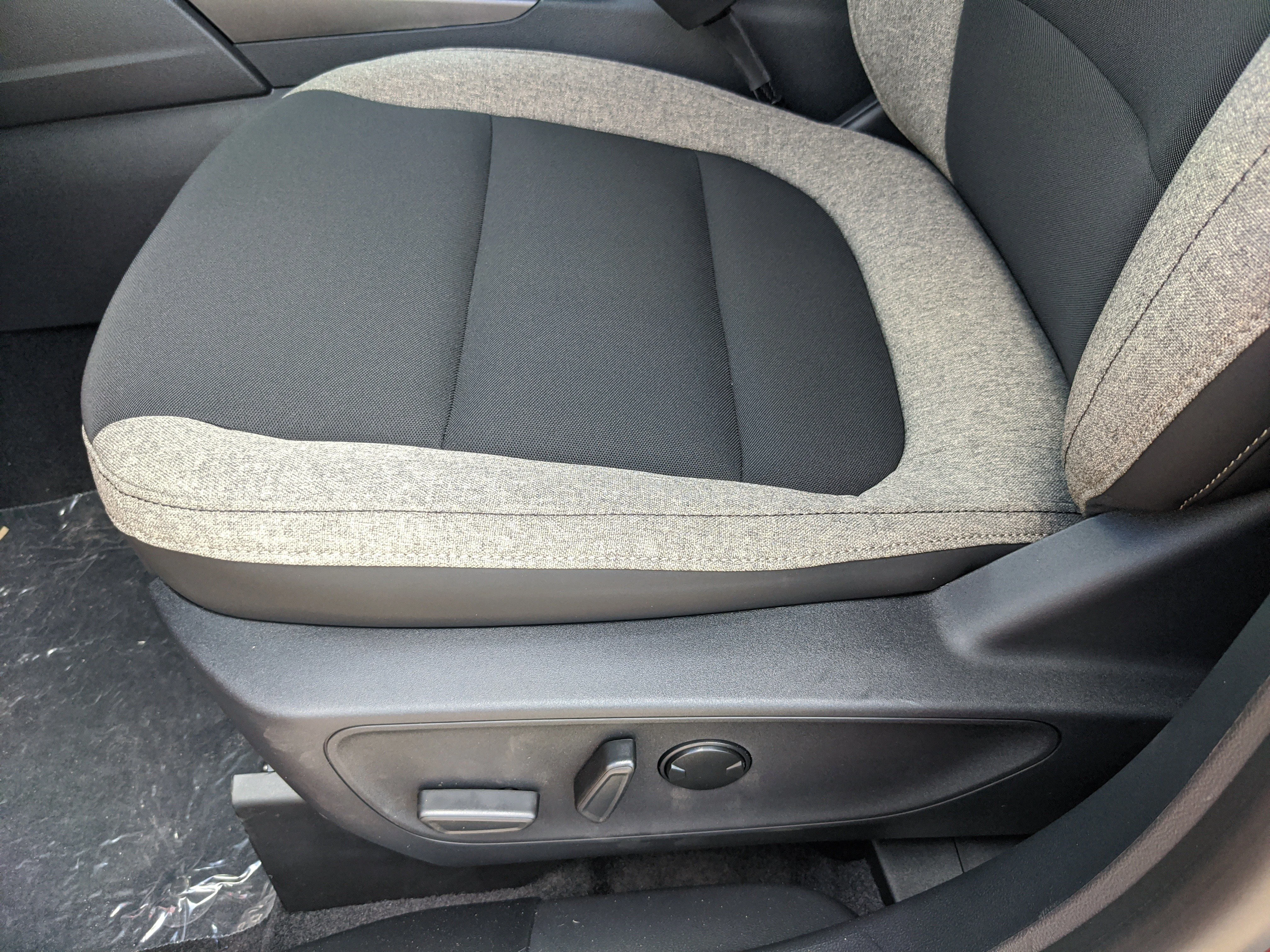 New 2025 Ruby Red Metallic Tinted Clearcoat Ford Big Bend® image 19