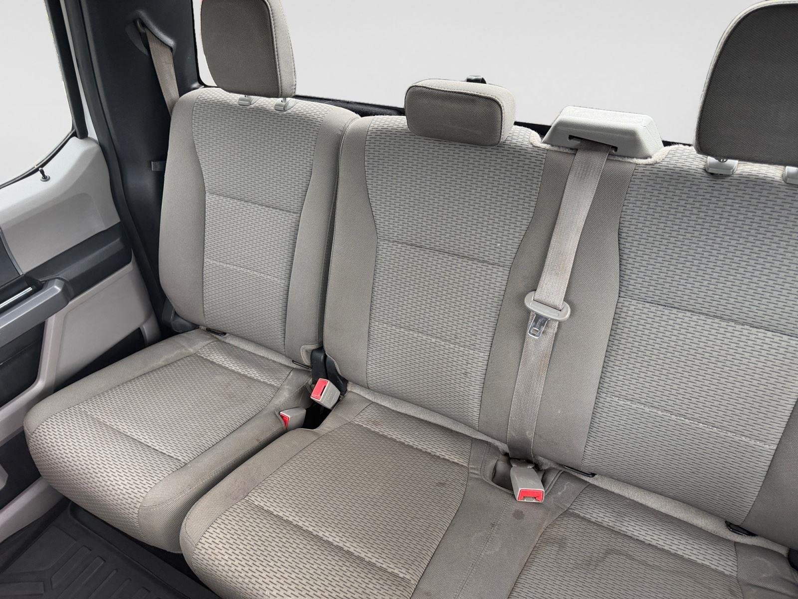 2018 Ford F-350 Super Duty XLT - Photo 13