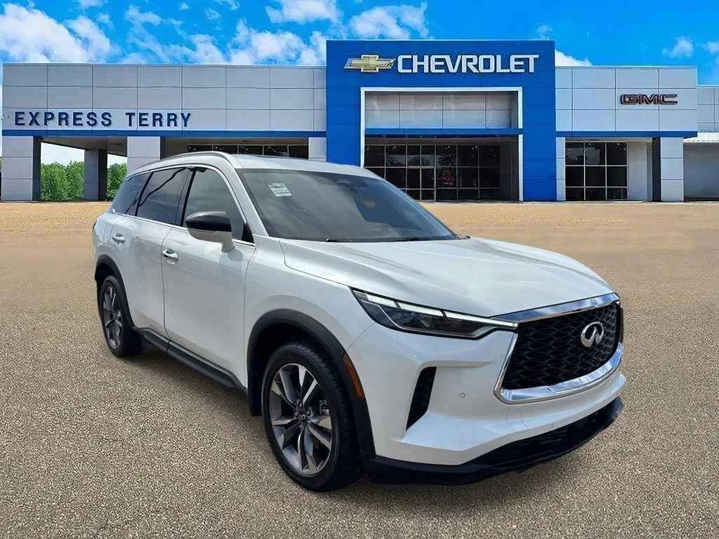 2023 INFINITI QX60 LUXE AWD's photo