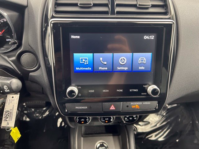 Used 2026 White Diamond Mitsubishi 2.0 ES image 18