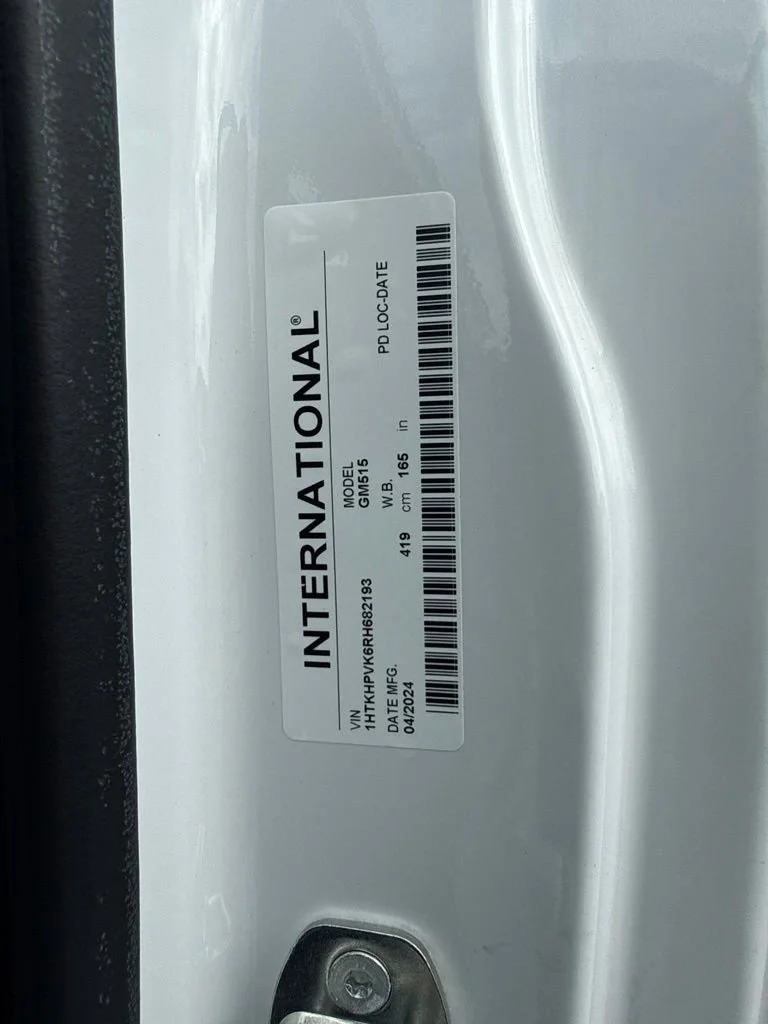 Used 2024 Summit White Chevrolet Work Truck image 25