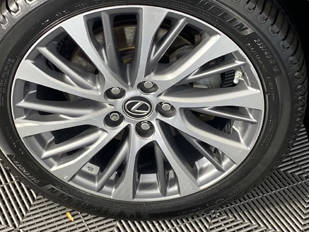Used 2021 Gray Pearl Lexus 350 image 29