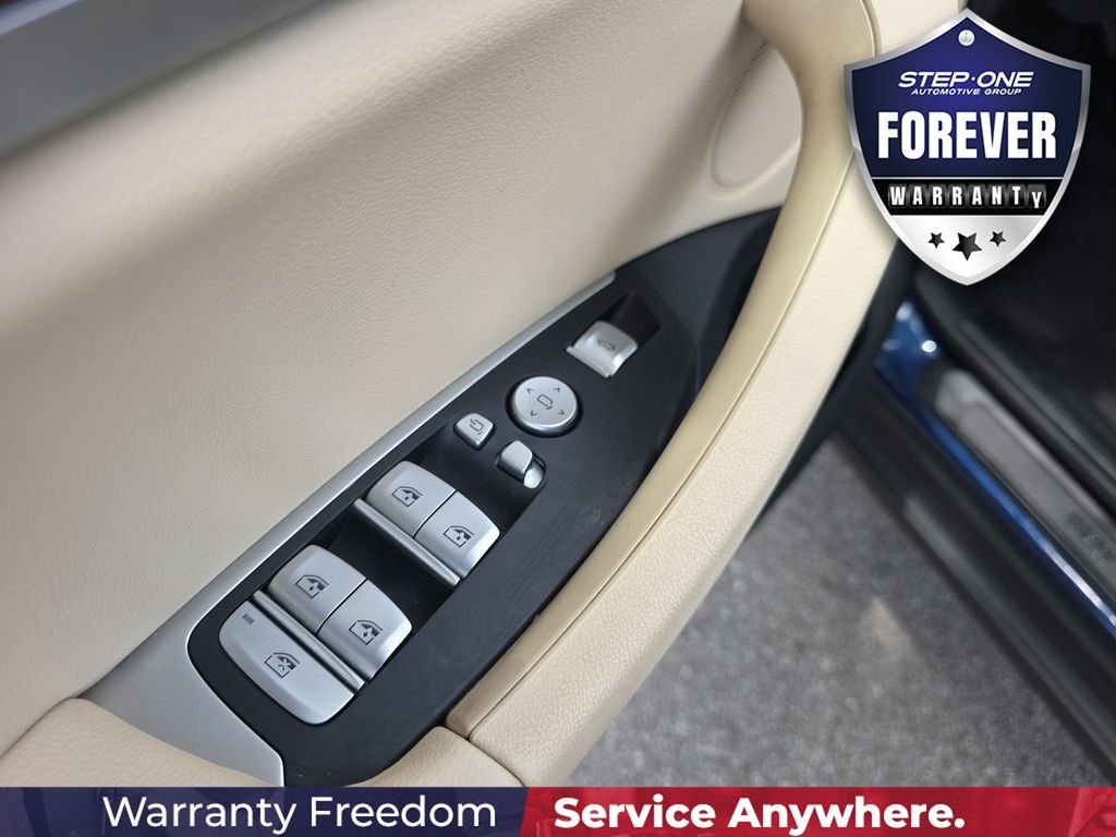 Used 2023 Blue BMW sDrive30i image 20