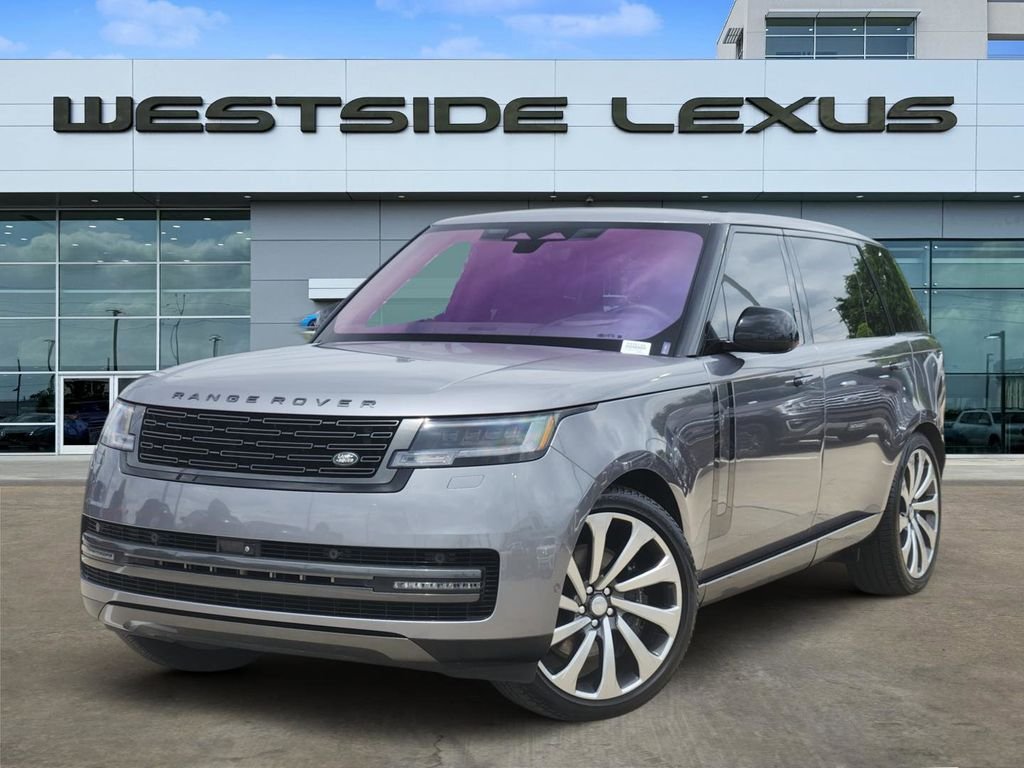 2023 Land Rover Range Rover 4.4 SE LWB 7's photo