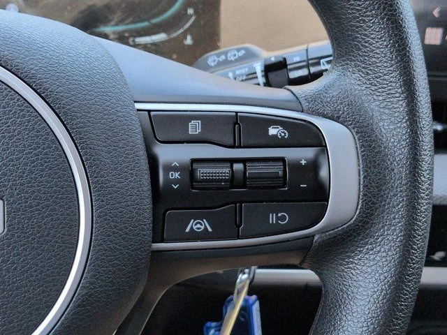 Certified Used 2025 Silver Kia LX image 25