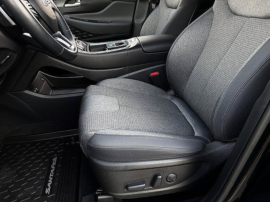 Certified Used 2023 Twilight Black Hyundai SEL image 11