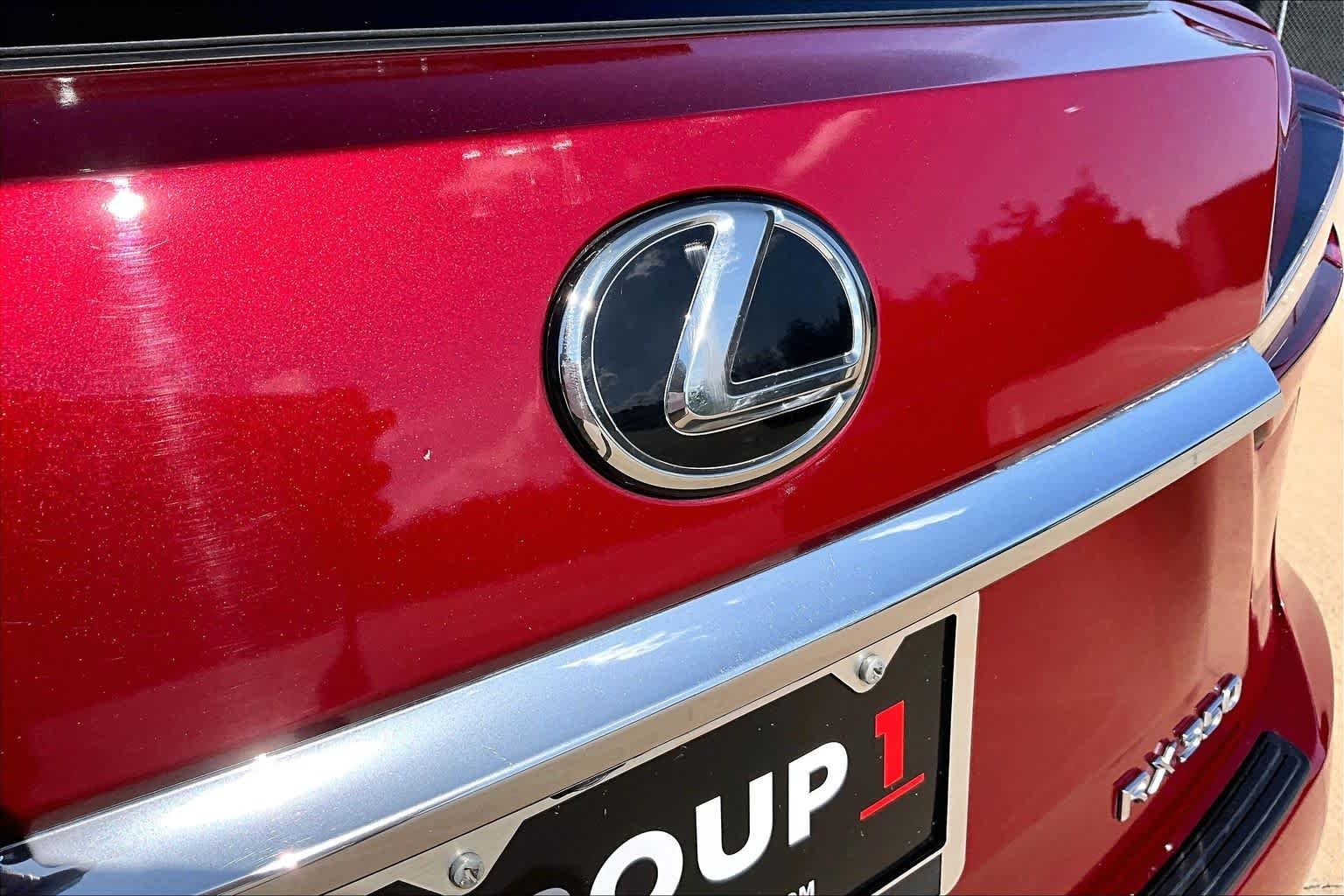 Used 2019 Matador Red Mica Lexus  image 31