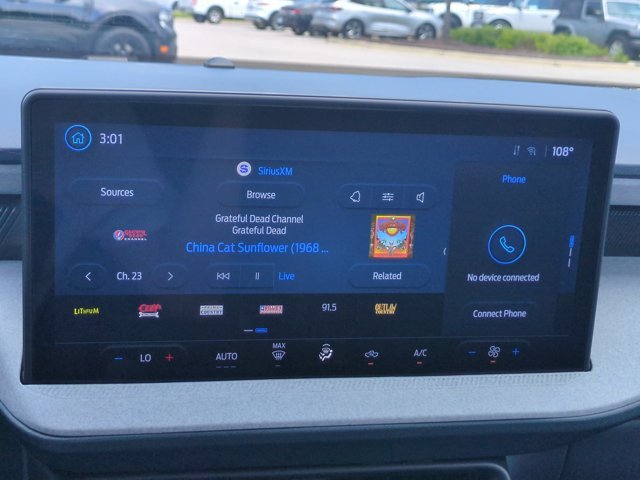 New 2026 Azure Gray Metallic Tri-Coat Ford XLT image 25