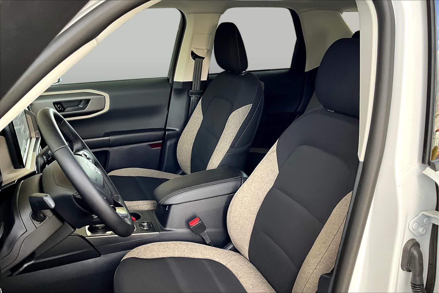 New 2025 Oxford White Ford Big Bend® image 9