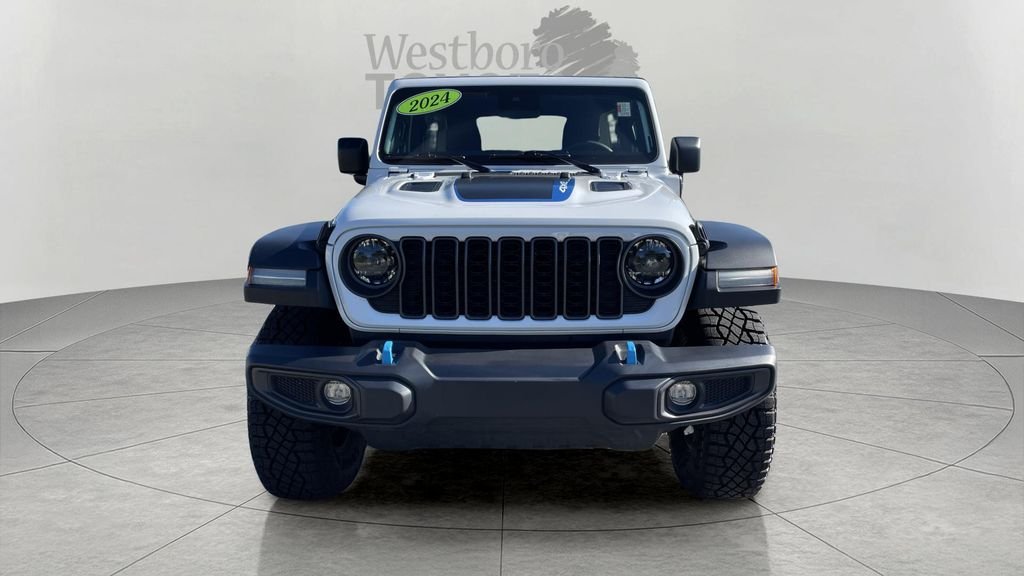Used 2024 White/off-white Jeep Hybrid Rubicon 4XE image 2