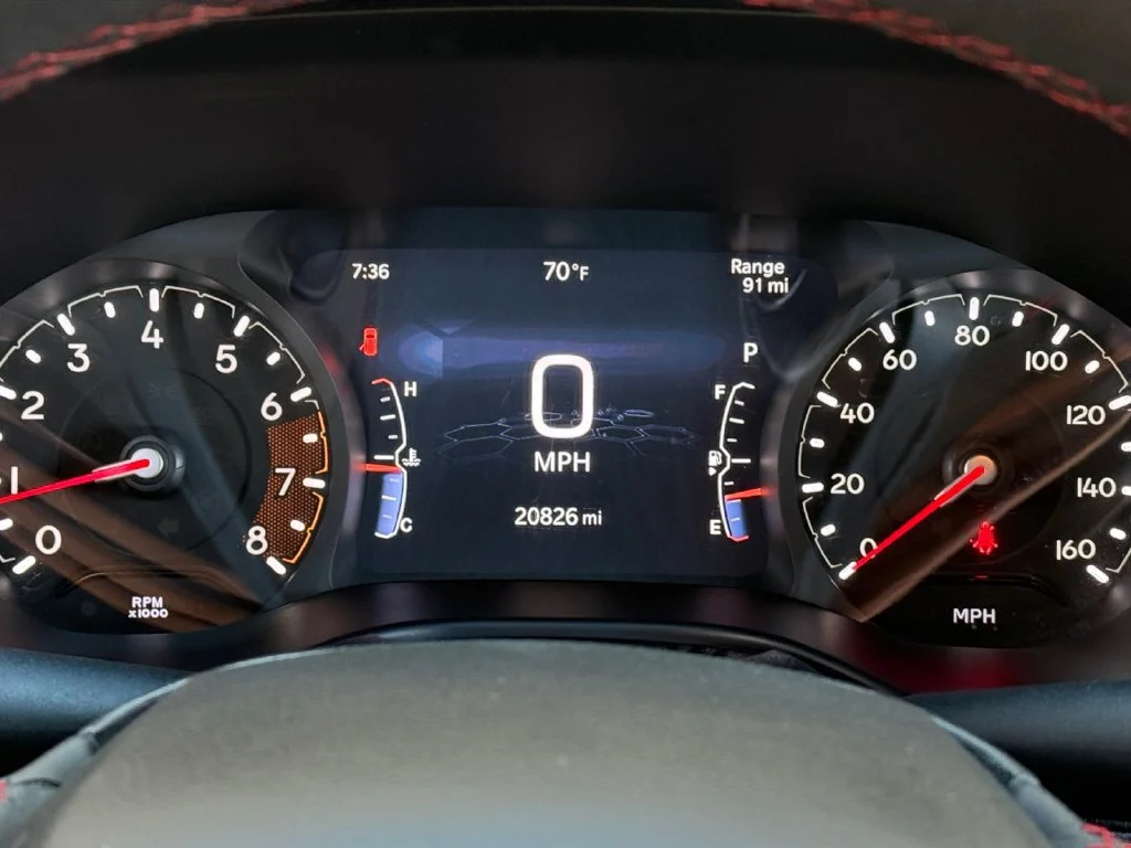 Used 2025 White Jeep Trailhawk image 14