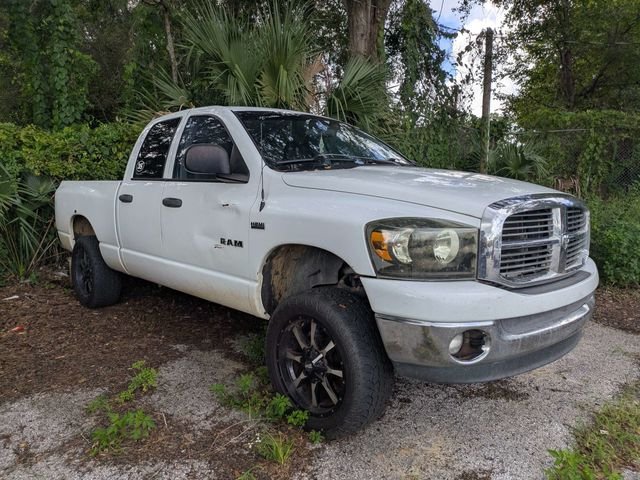 Used 2008 White Dodge SLT image 1