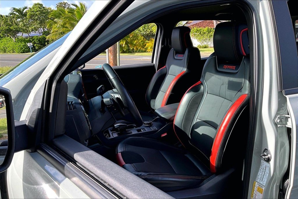 Used 2024 Gray Ford Raptor image 27