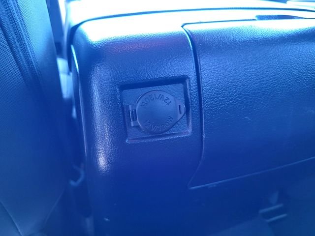 Used 2017  Toyota  image 13