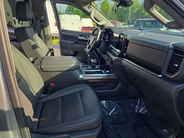Used 2025 Gray Chevrolet LT Trail Boss image 11