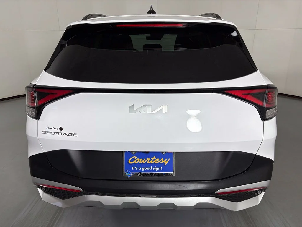 Used 2025 White Kia EX image 7