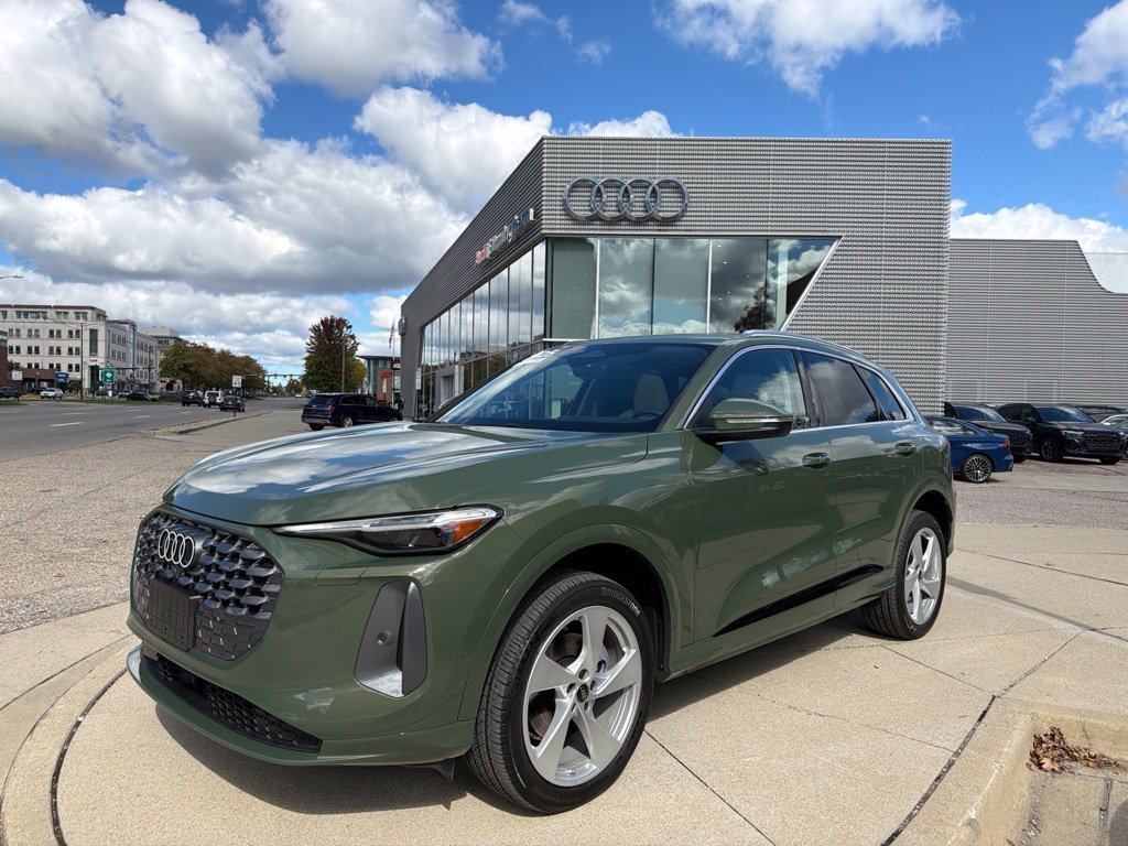 2025 Audi Q5 Premium Plus