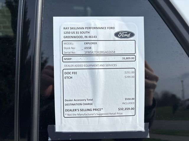 Used 2024 White Ford XLT image 3