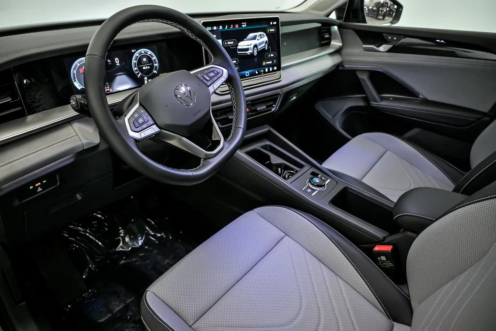 New 2026 Gray Volkswagen 2.0T SE image 6