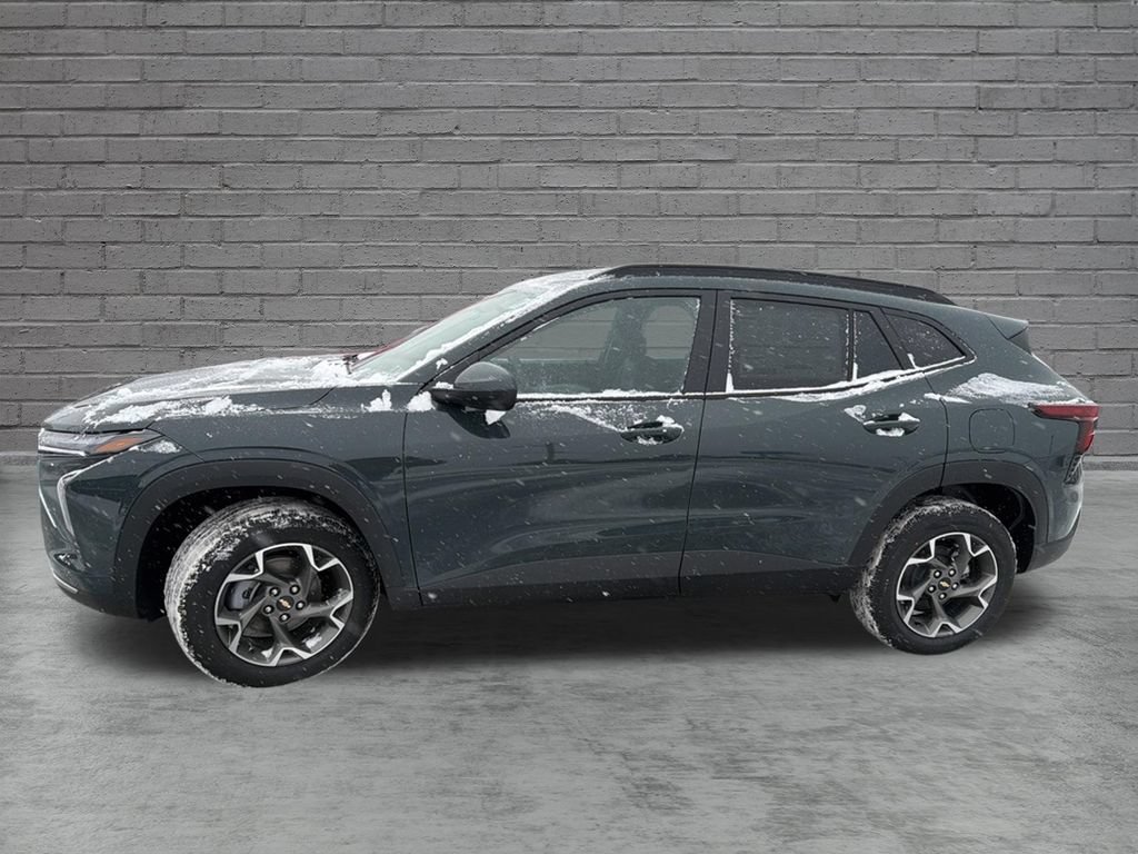 2026 Chevrolet Trax LT - Photo 7