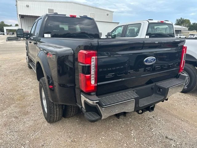New 2026 Agate Black Metallic Ford F-350® XLT image 5