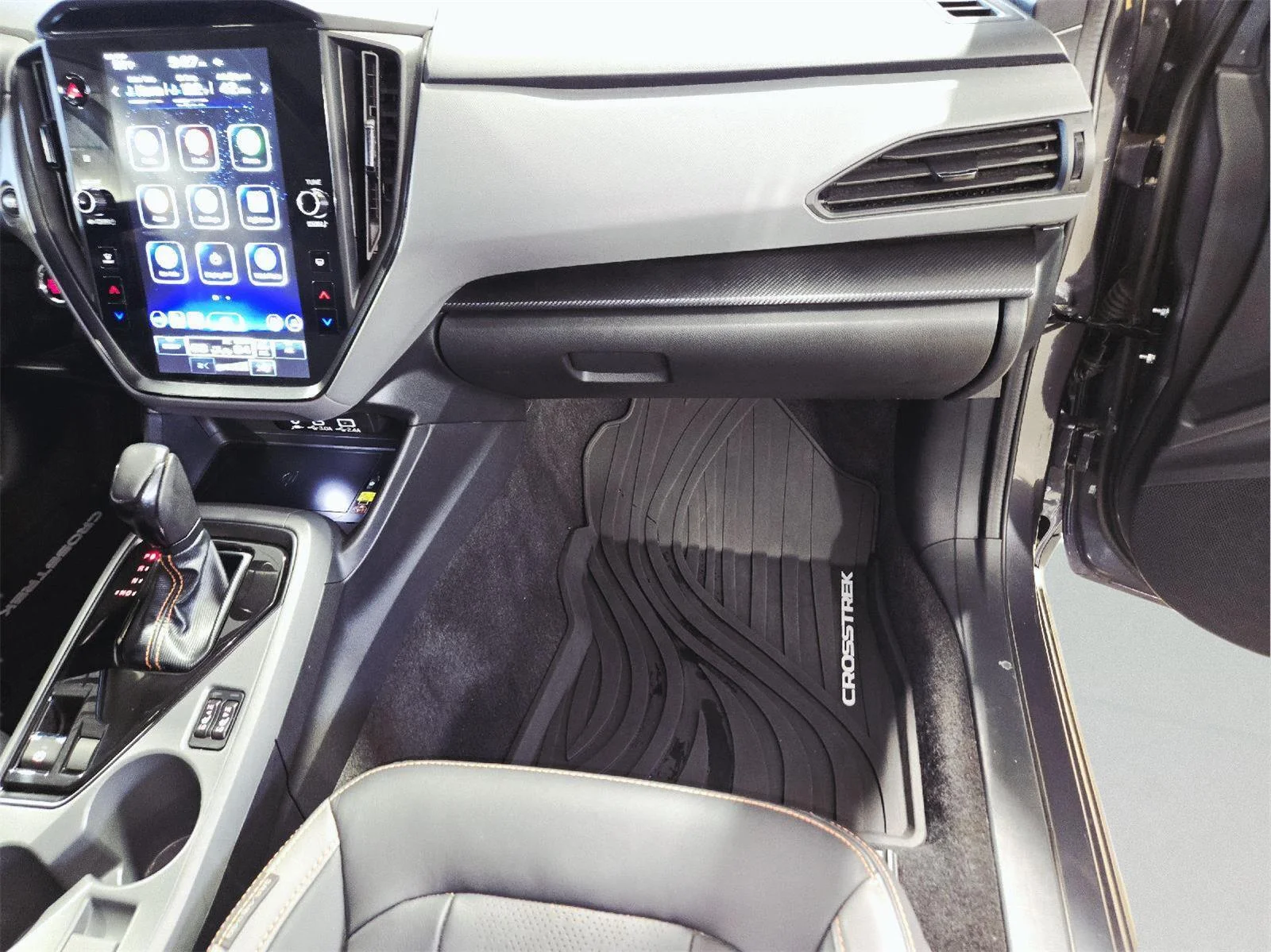 Used 2025 Magnetite Gray Metallic Subaru Limited image 45