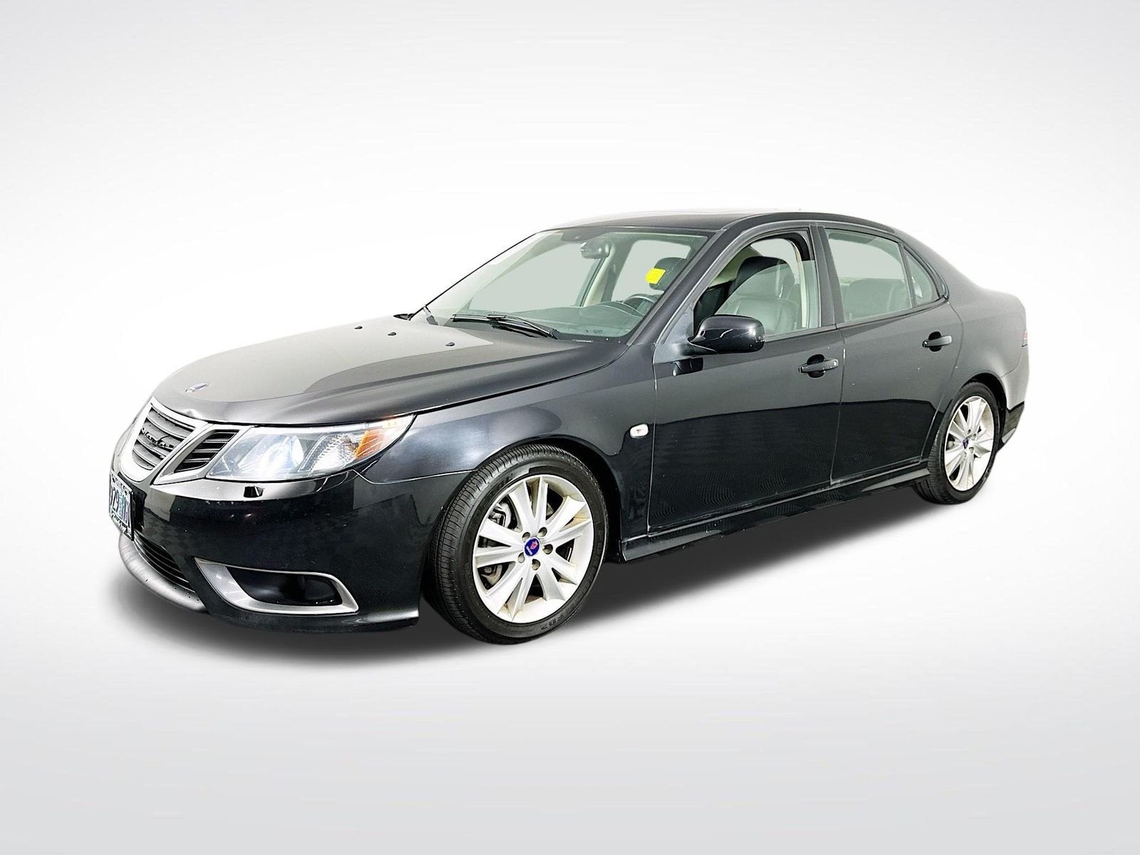 Used 2008 Jet Black Metallic Saab Aero image 4