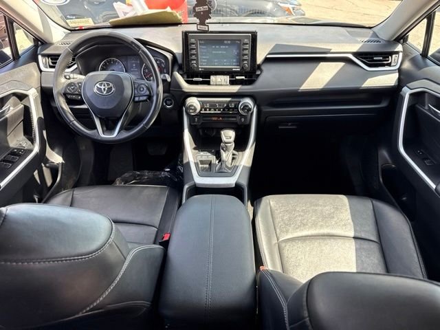 Used 2022 Gray Toyota XLE Premium image 23