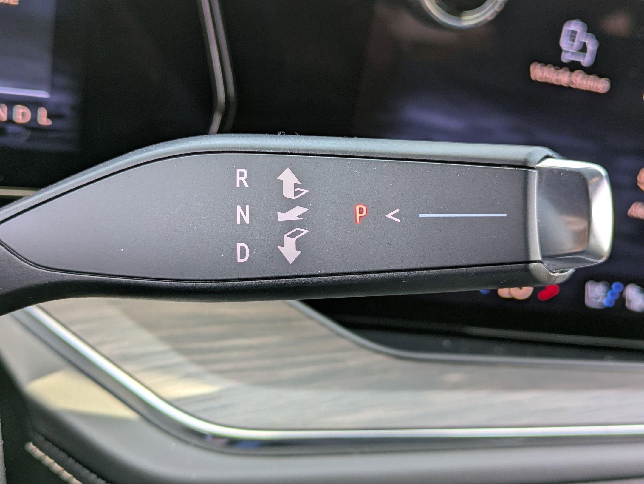 2025 Chevrolet Tahoe Premier - Photo 18