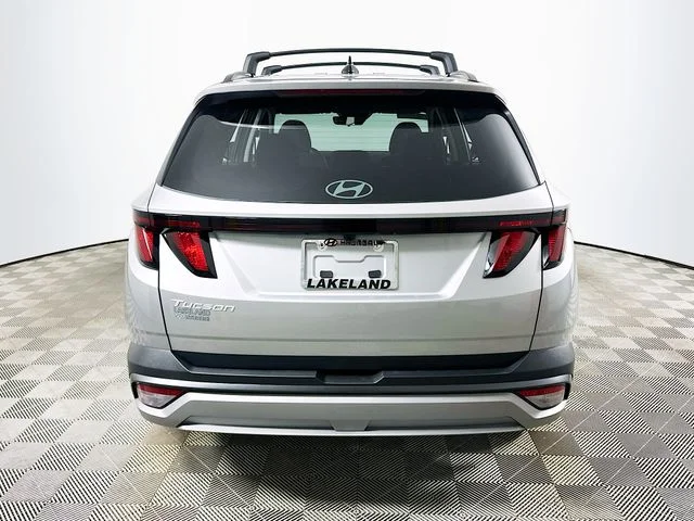 New 2026 Silver Hyundai SEL image 4