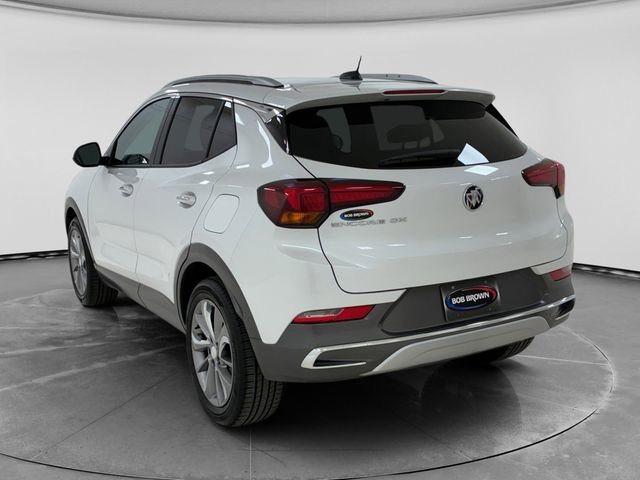 Used 2023 White Frost Tricoat Buick Essence image 5