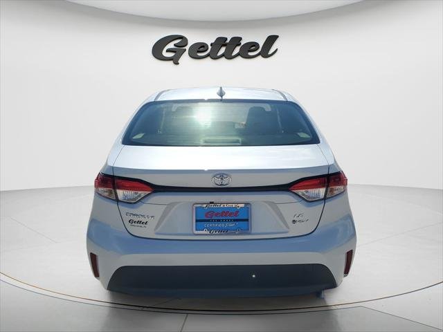 Certified Used 2026 WIND CHILL PEARL* Toyota  image 6