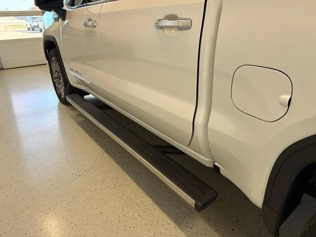 Used 2024 White GMC Denali Ultimate image 8