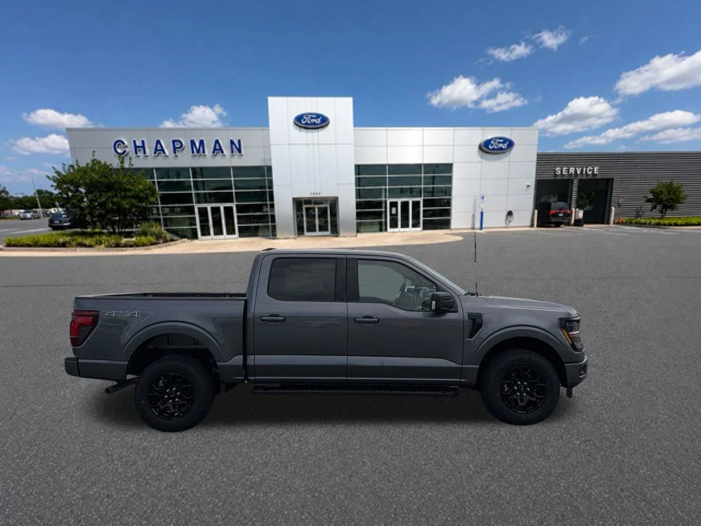 New 2026 Carbonized Gray Metallic Ford XLT image 6