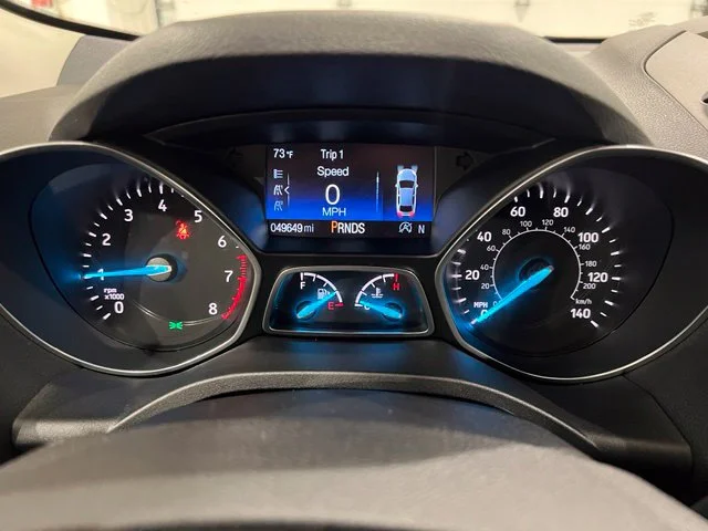Used 2018 Blue Ford SE image 11