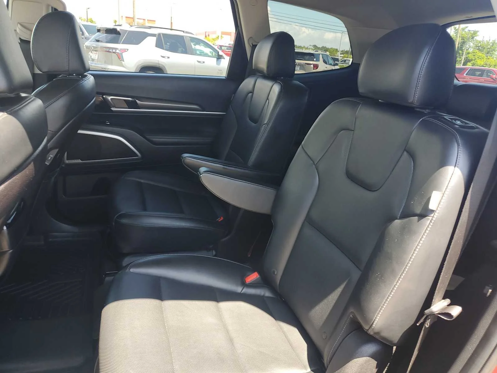 Used 2024 Dawning Red Red Kia S image 15