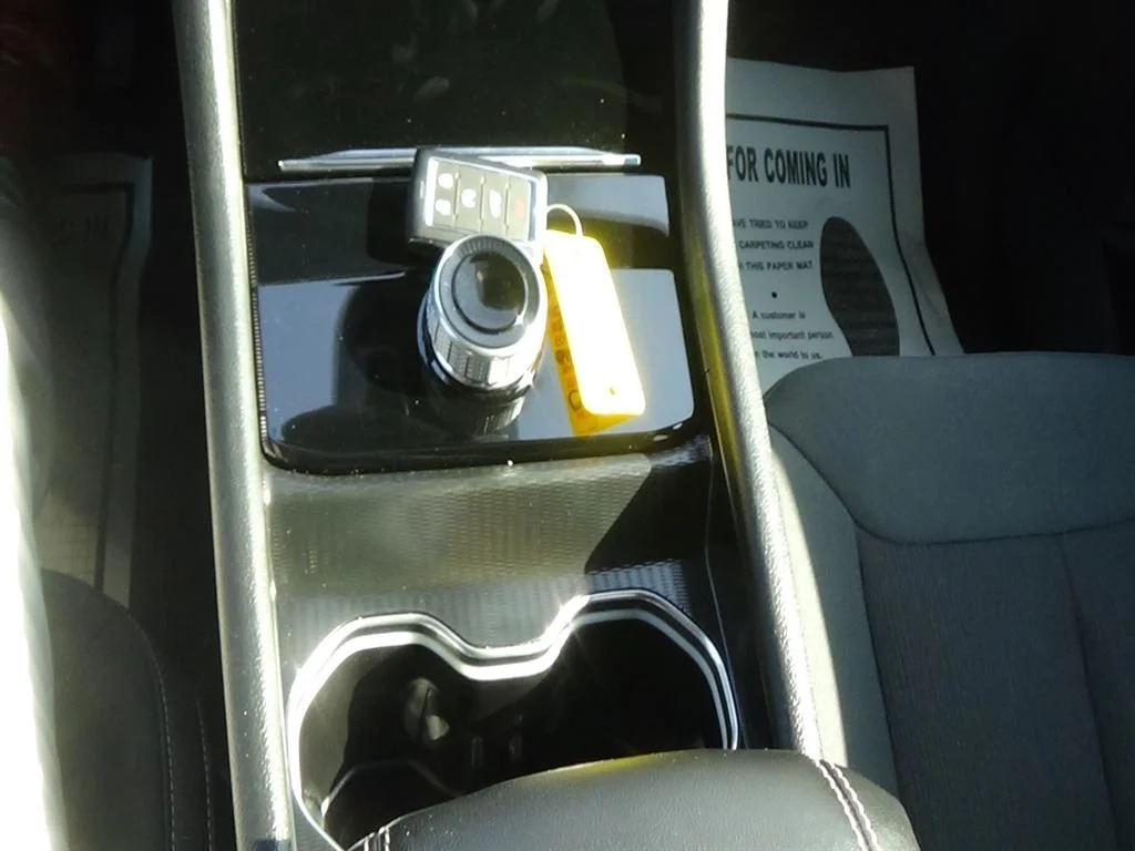 Used 2023 Bright White Clear Coat (pw7) Jeep 4xe image 29