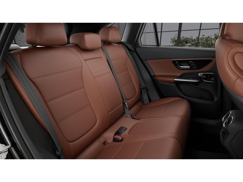 New 2027 Obsidian Black Metallic Mercedes-Benz GLC 300 image 5
