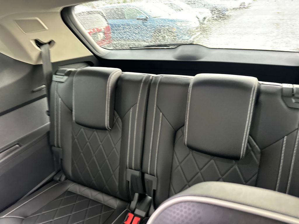 New 2026  Volkswagen 2.0T SEL Premium R-Line image 25