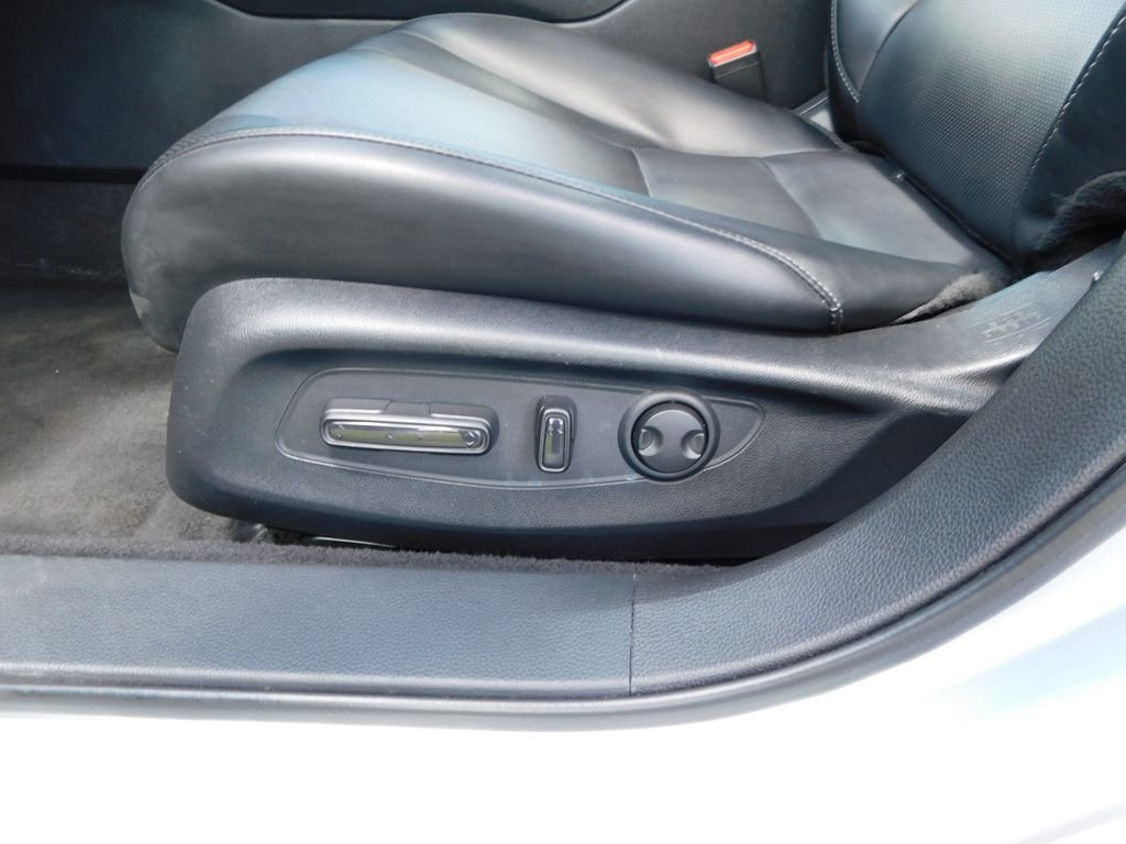 Used 2023 Silver Honda Sport-L image 14