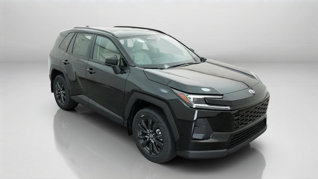 New 2026 Midnight Black Metallic Toyota XLE Premium image 5