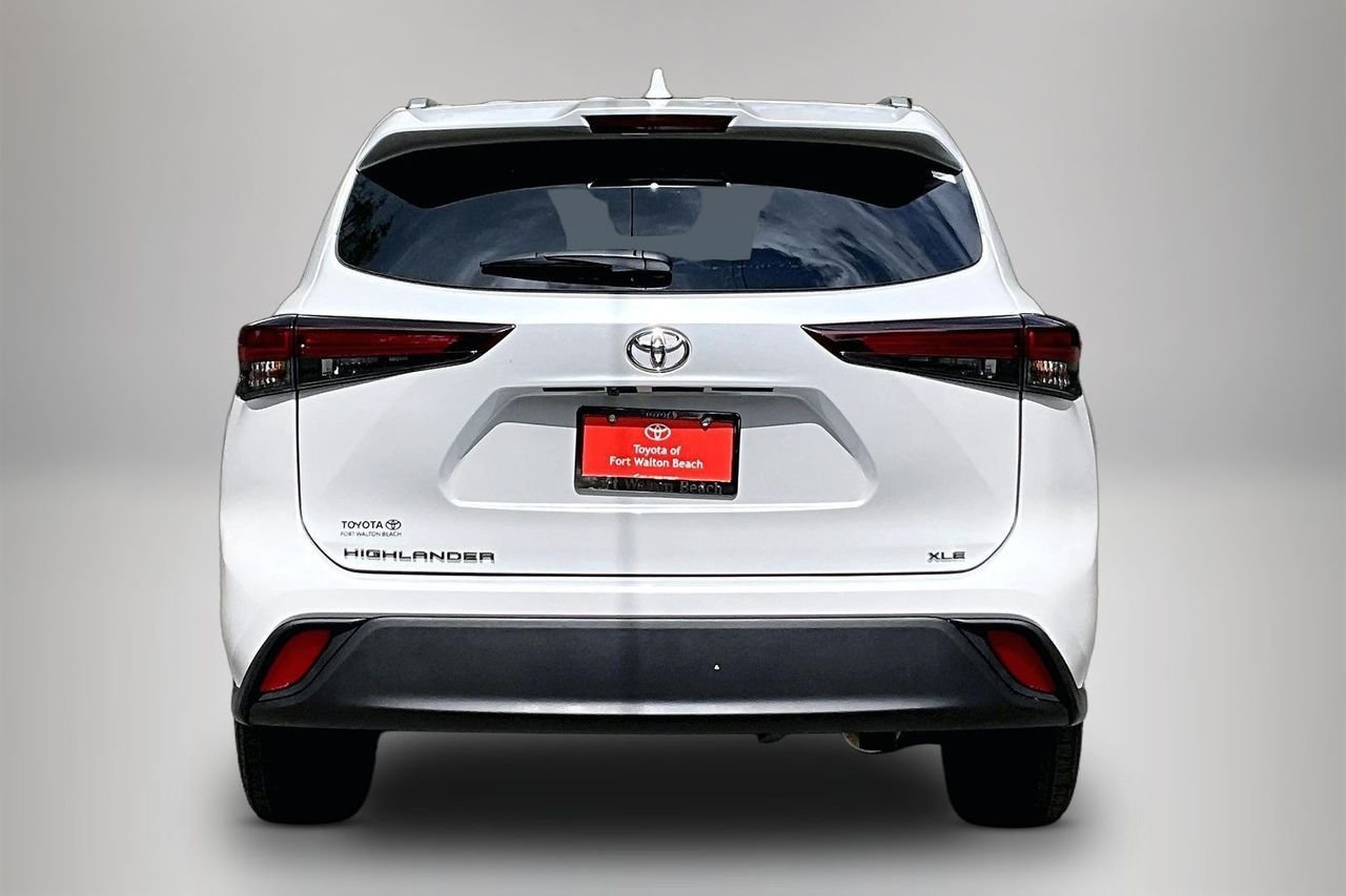Certified Used 2025 Beige Toyota XLE image 6